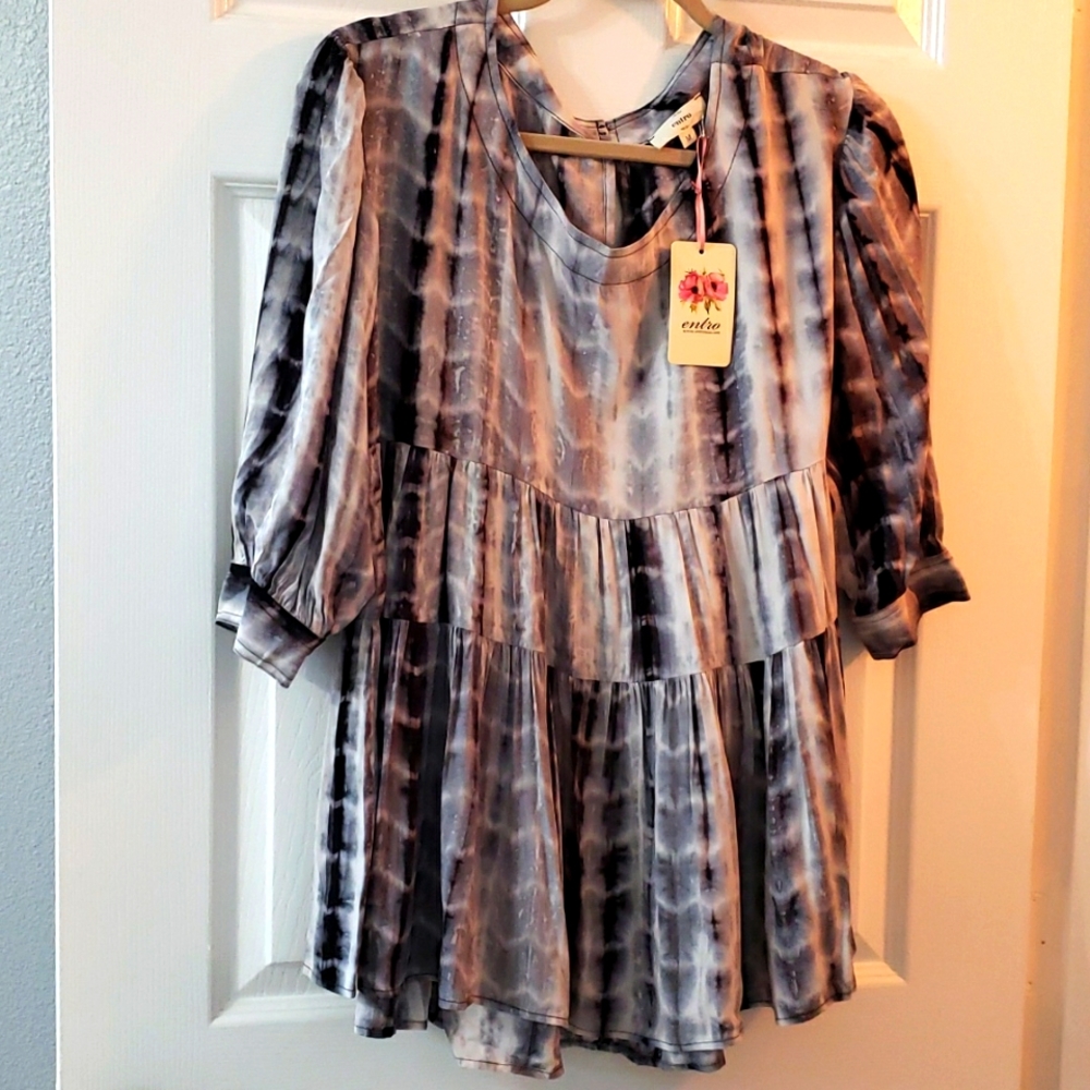 NWT Entro top